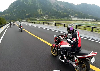 ツーリング・バイクの写真 (2)
