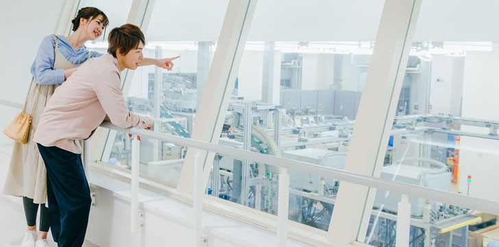 工場見学の写真 (1)